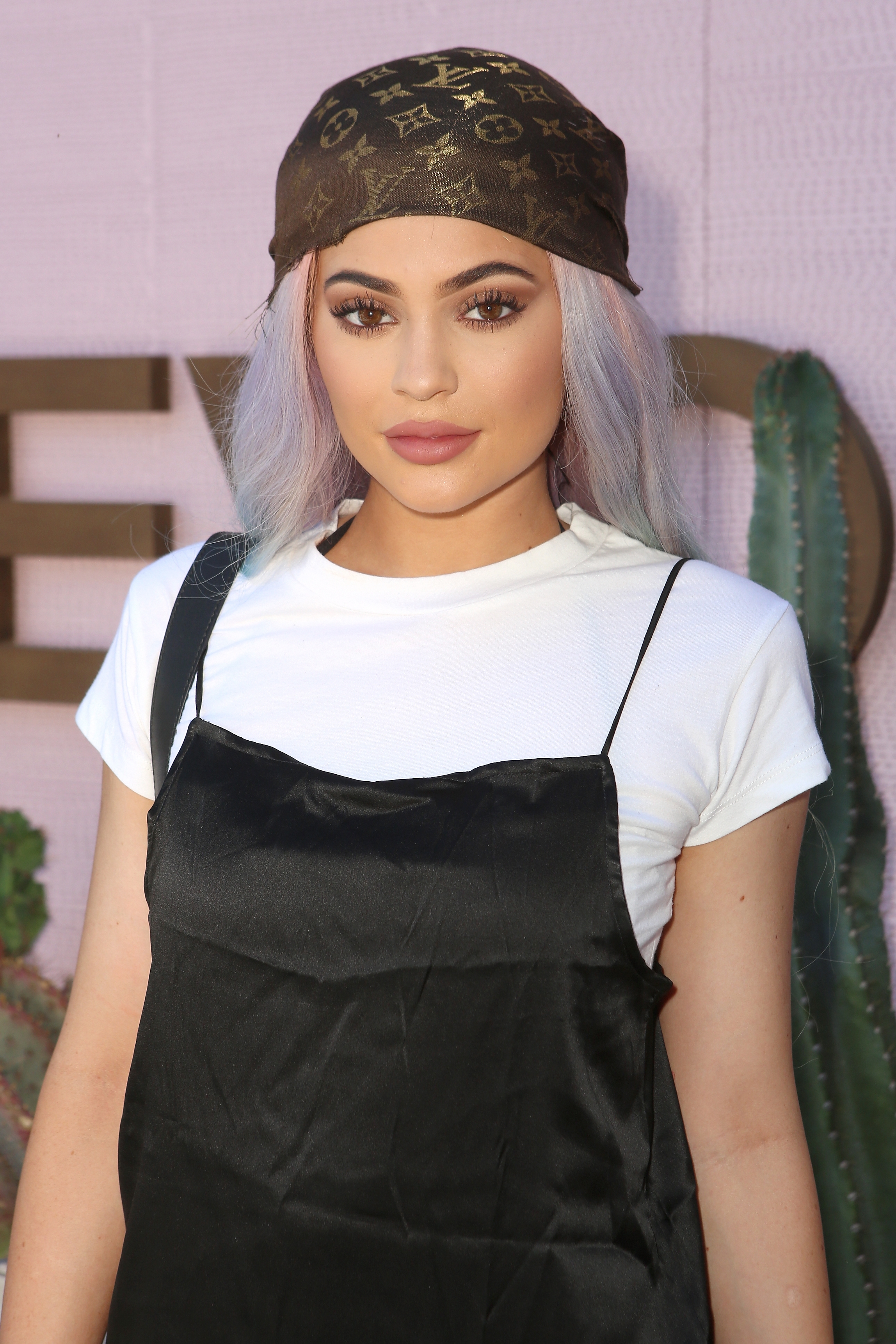 Access_Kardashian_3.jpg