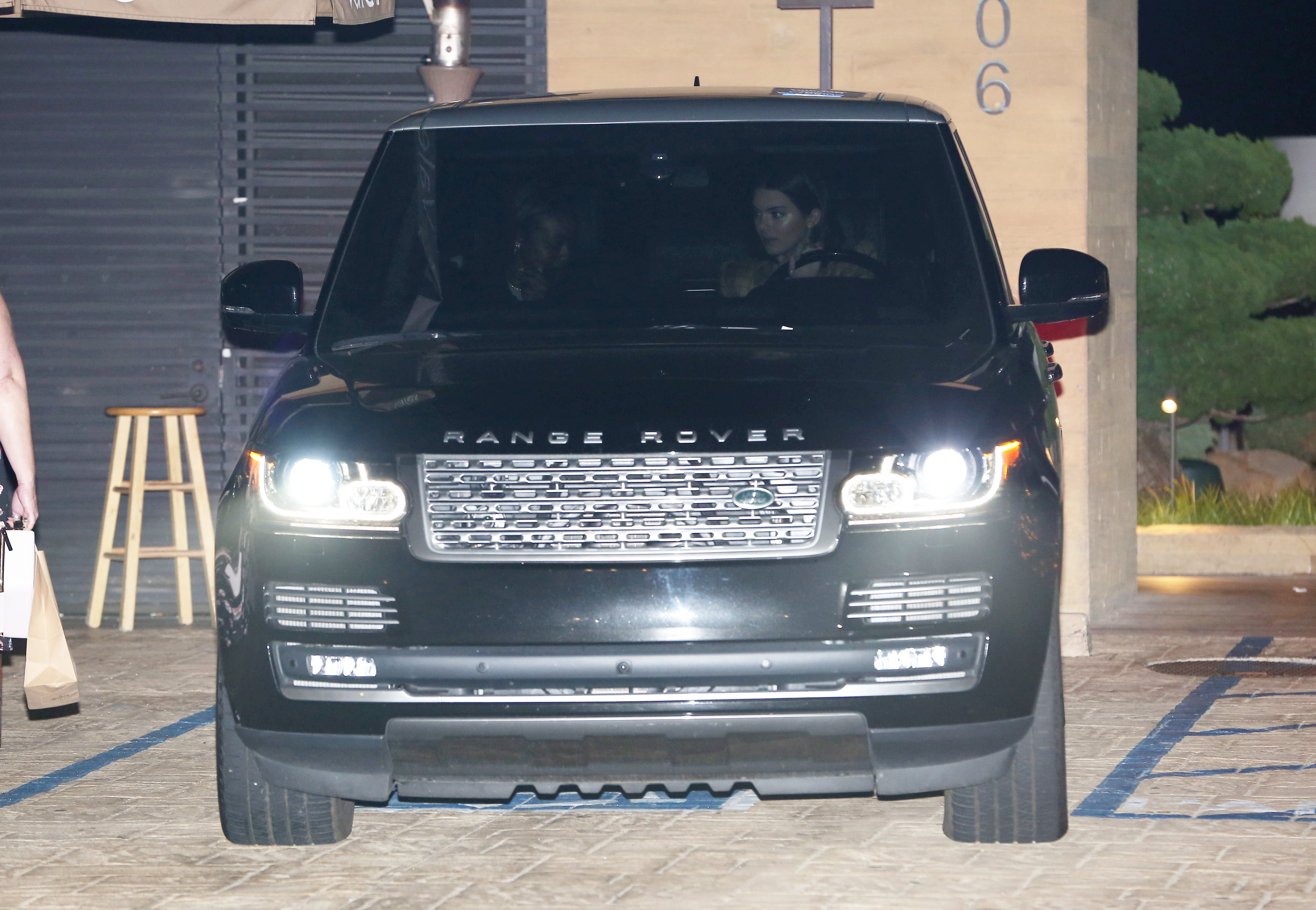 Access_Kardashian_18.jpg