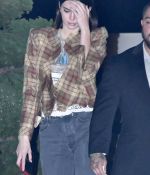 Access_Kardashian_1.jpg