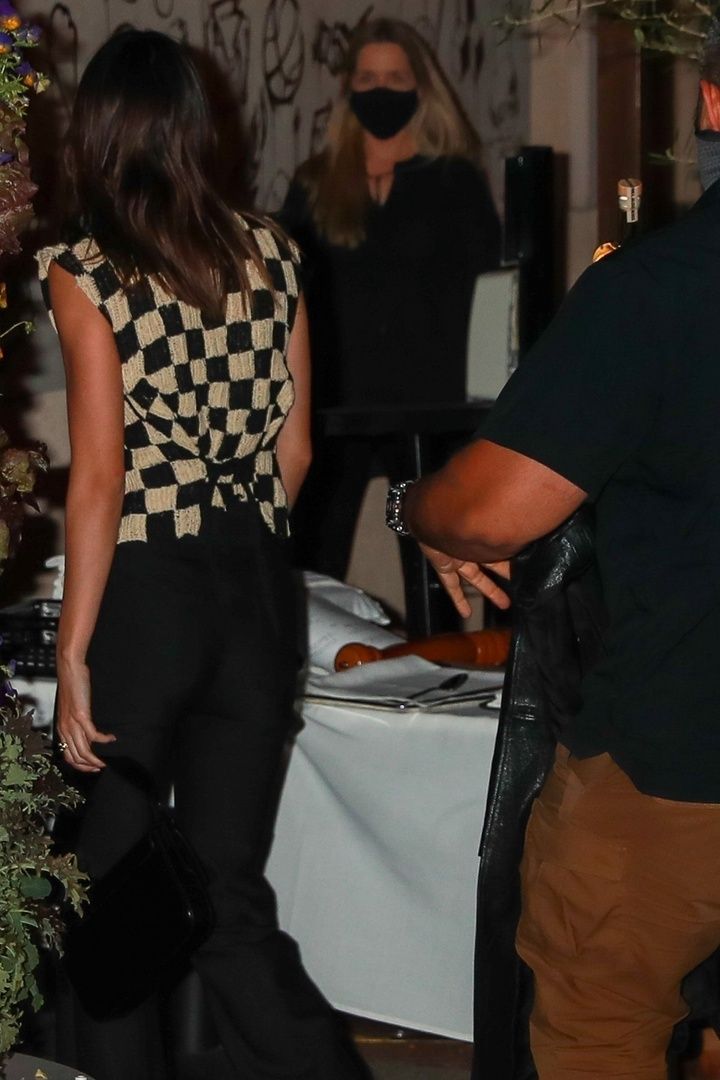 Access_Kardashian_004.jpg