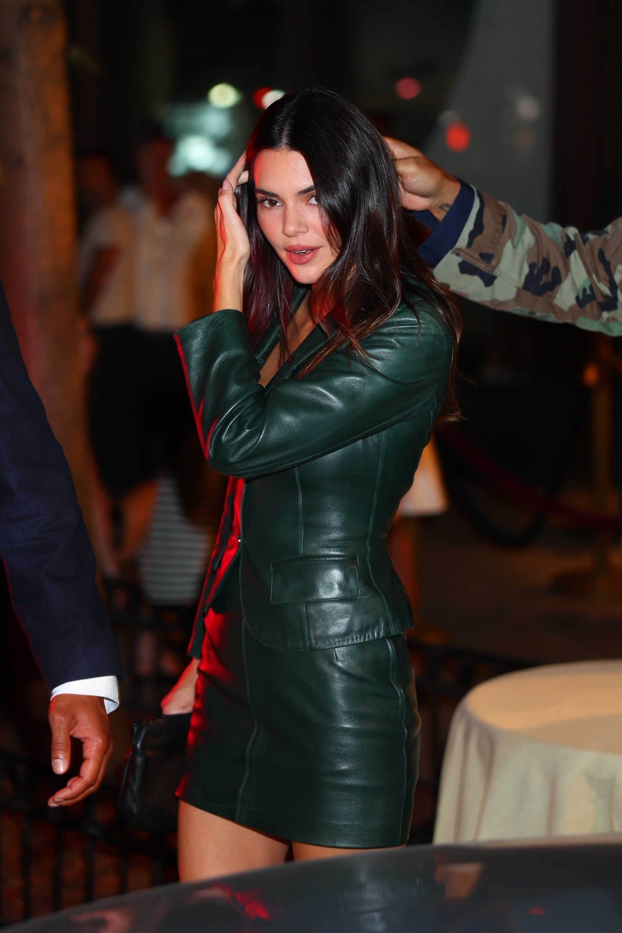 Access_Kardashian_28229.jpg