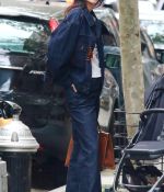 Access_Kardashian_281129.jpg