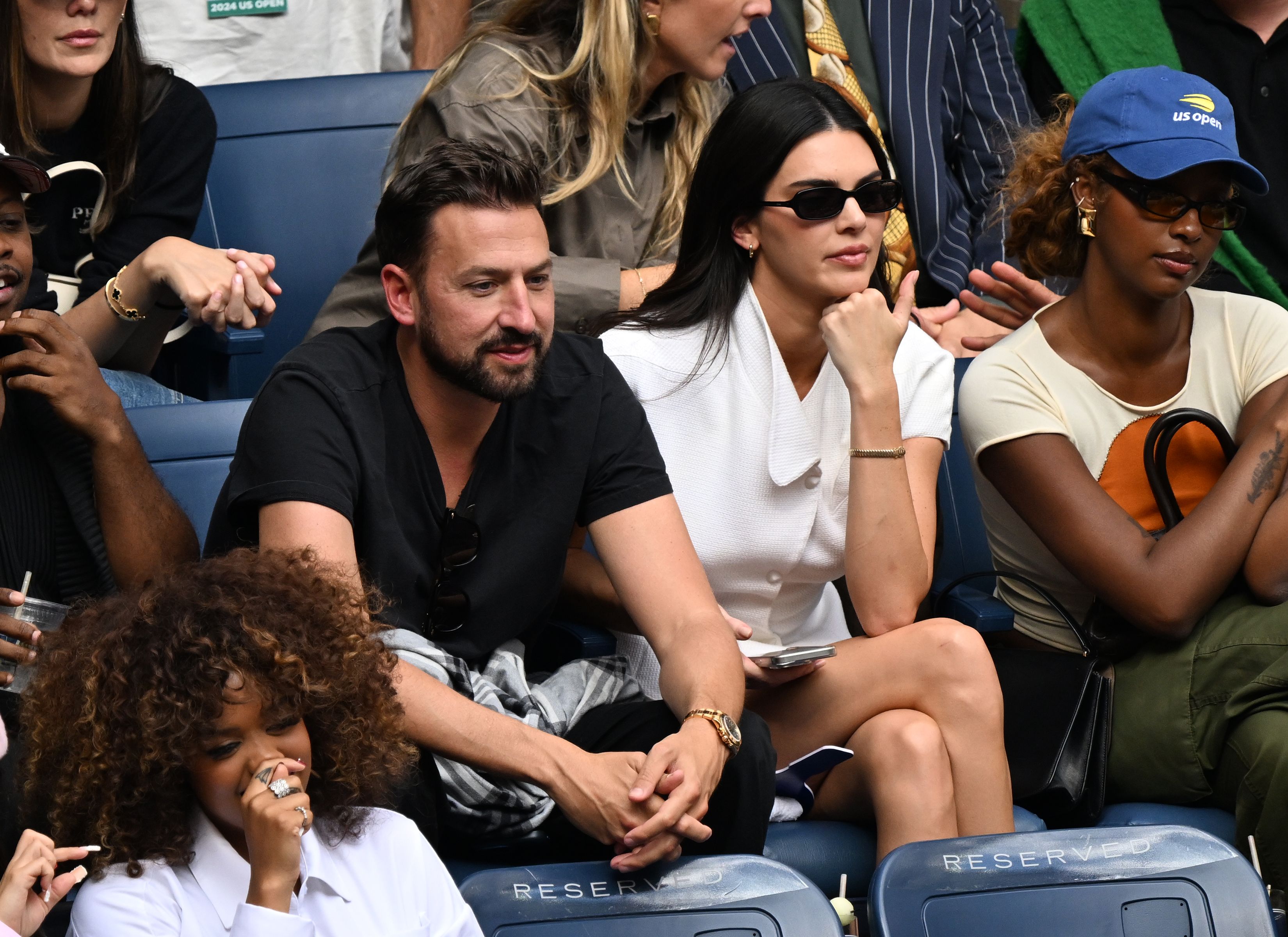Access_Kardashian_281729~0.jpg