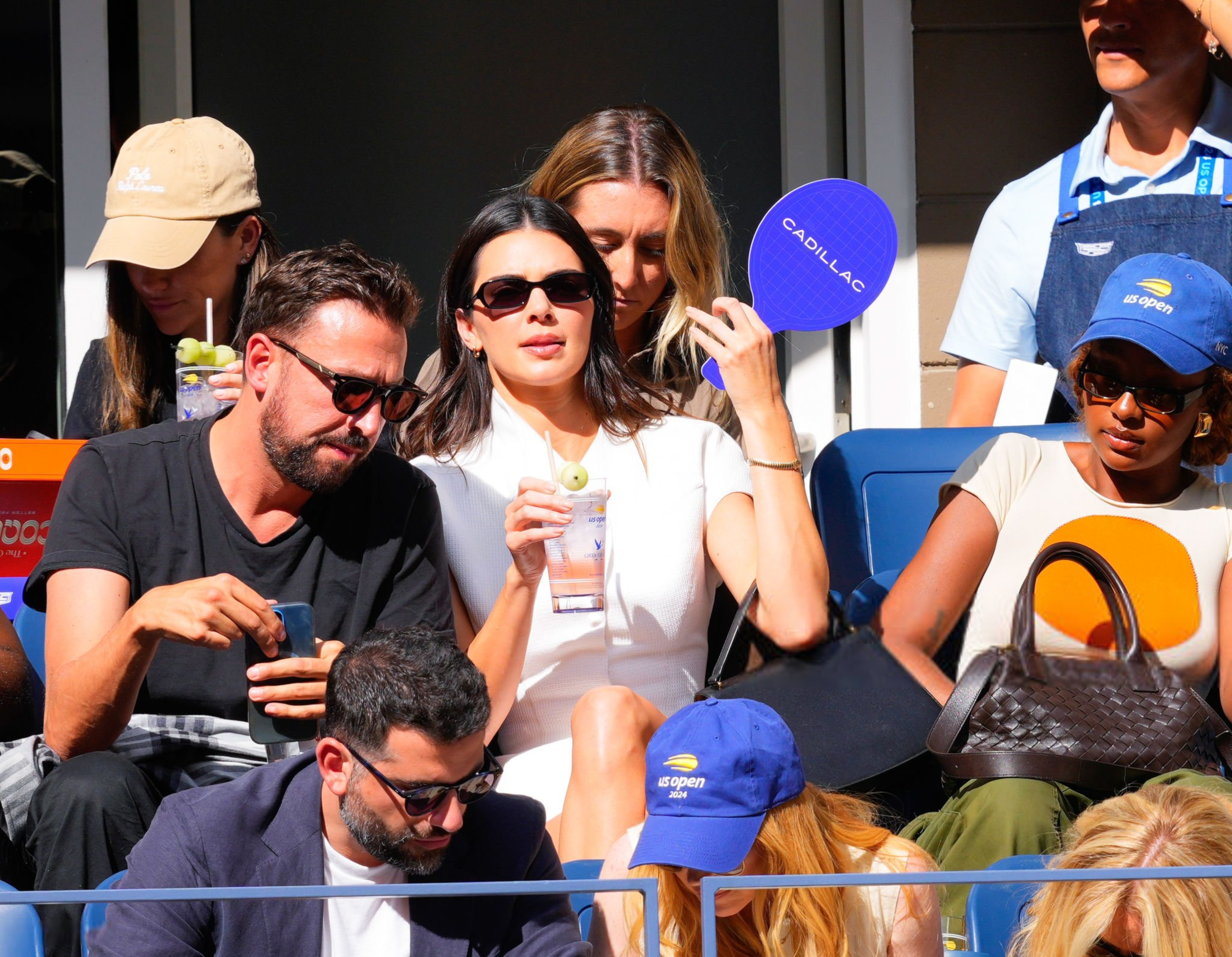 Access_Kardashian_28329.jpg