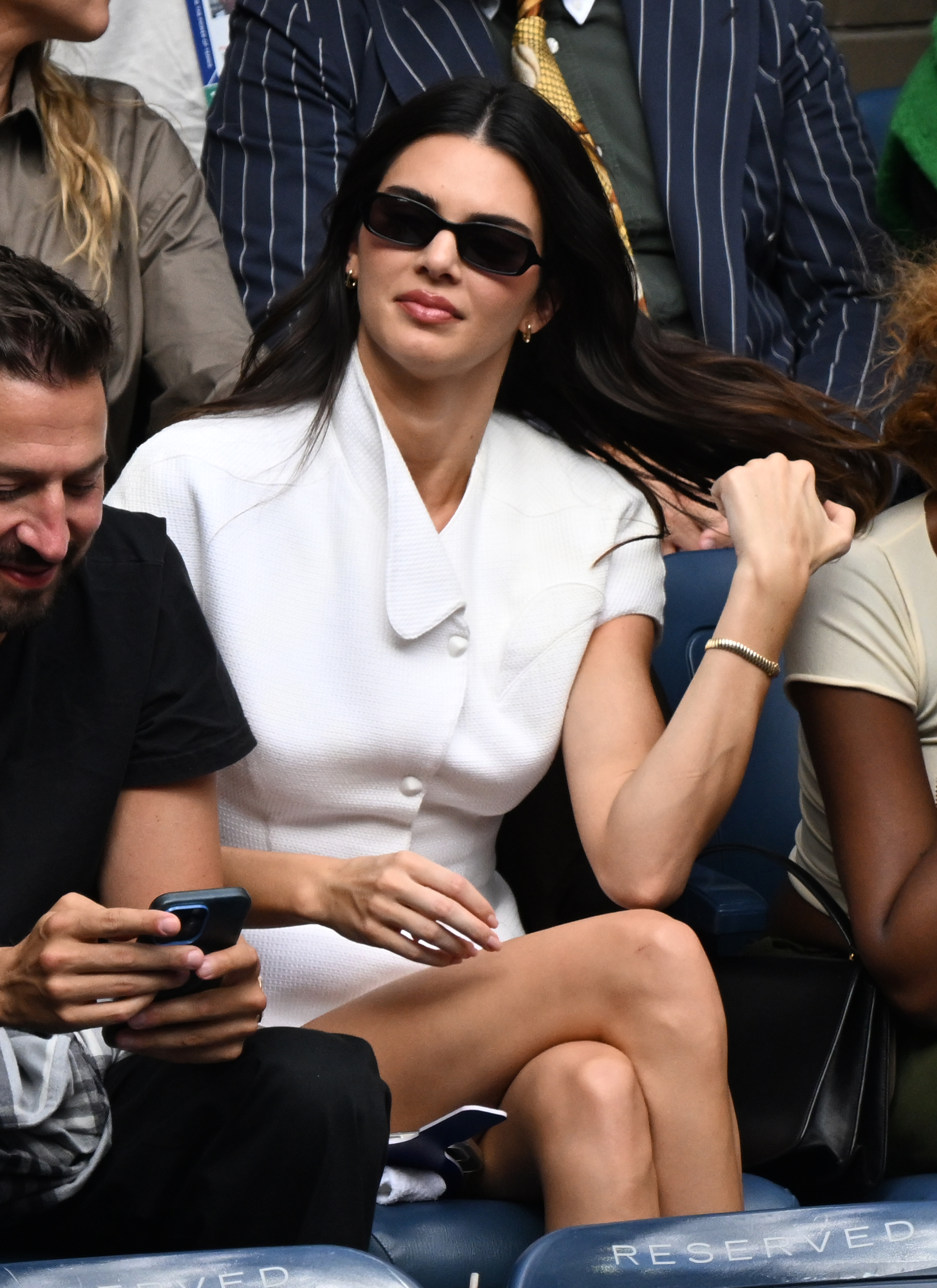 Access_Kardashian_28829~0.jpg