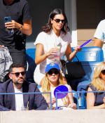 Access_Kardashian_281229.jpg