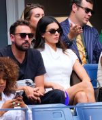 Access_Kardashian_28229.jpg