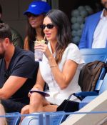 Access_Kardashian_28529.jpg