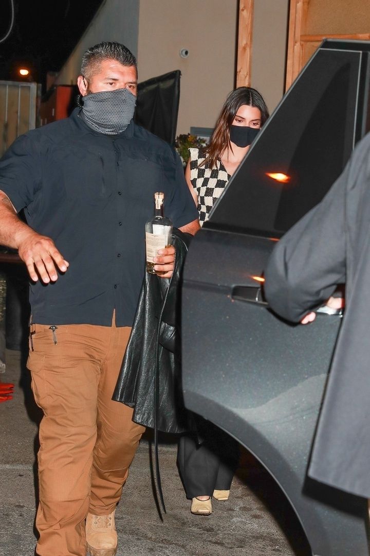 Access_Kardashian_002.jpg