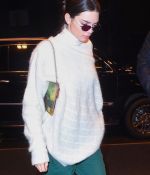 Access_Kardashian_3.jpg