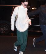 Access_Kardashian_5.jpg