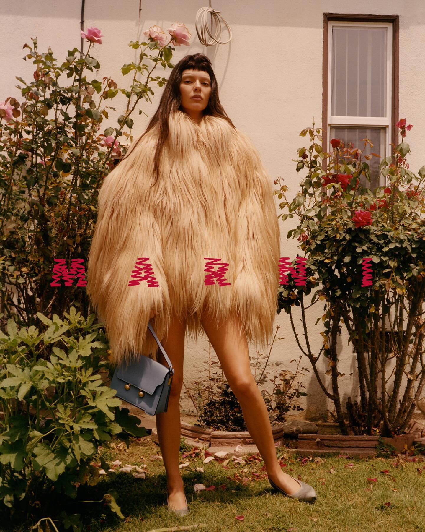 Access_Kardashian_3.jpg