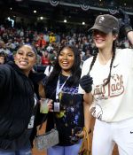 Access_Kardashian_3.jpg