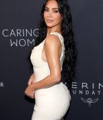 Access_Kardashian_1.jpg