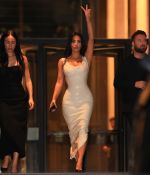 Access_Kardashian_10.jpg