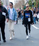 Access_Kardashian_52.jpg