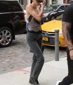 Access_Kardashian_6.jpg