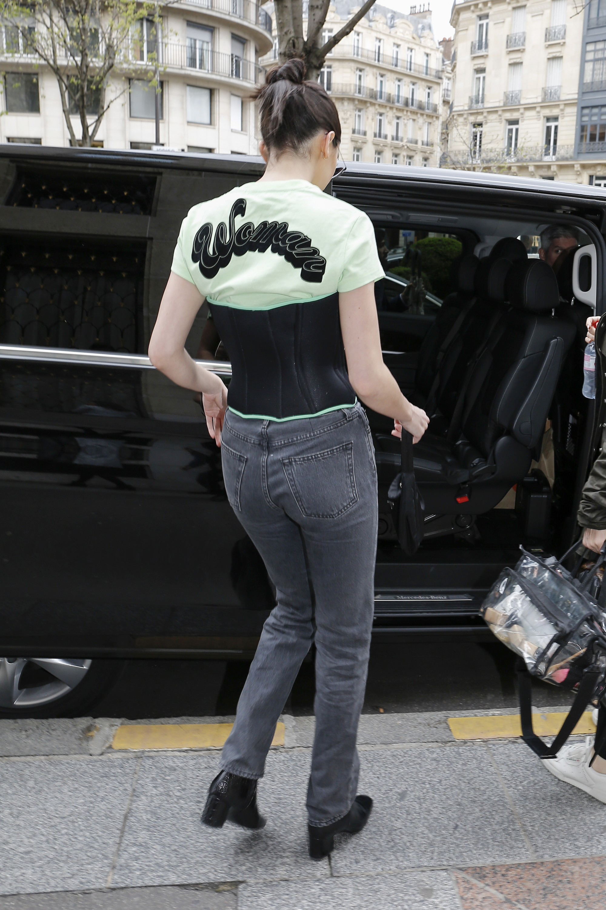 Access_Kardashian_12.jpg