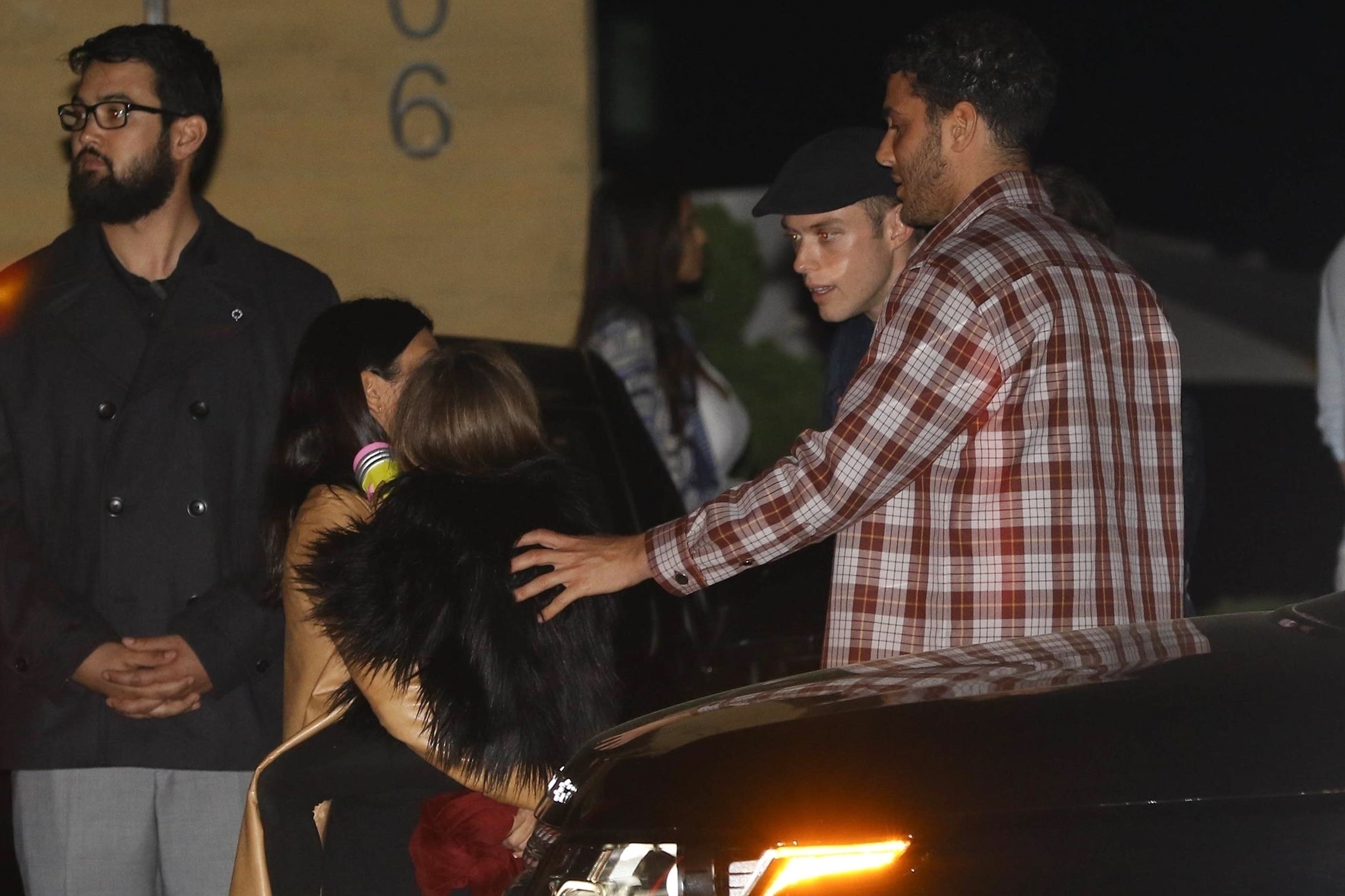 Access_Kardashian_12.jpg