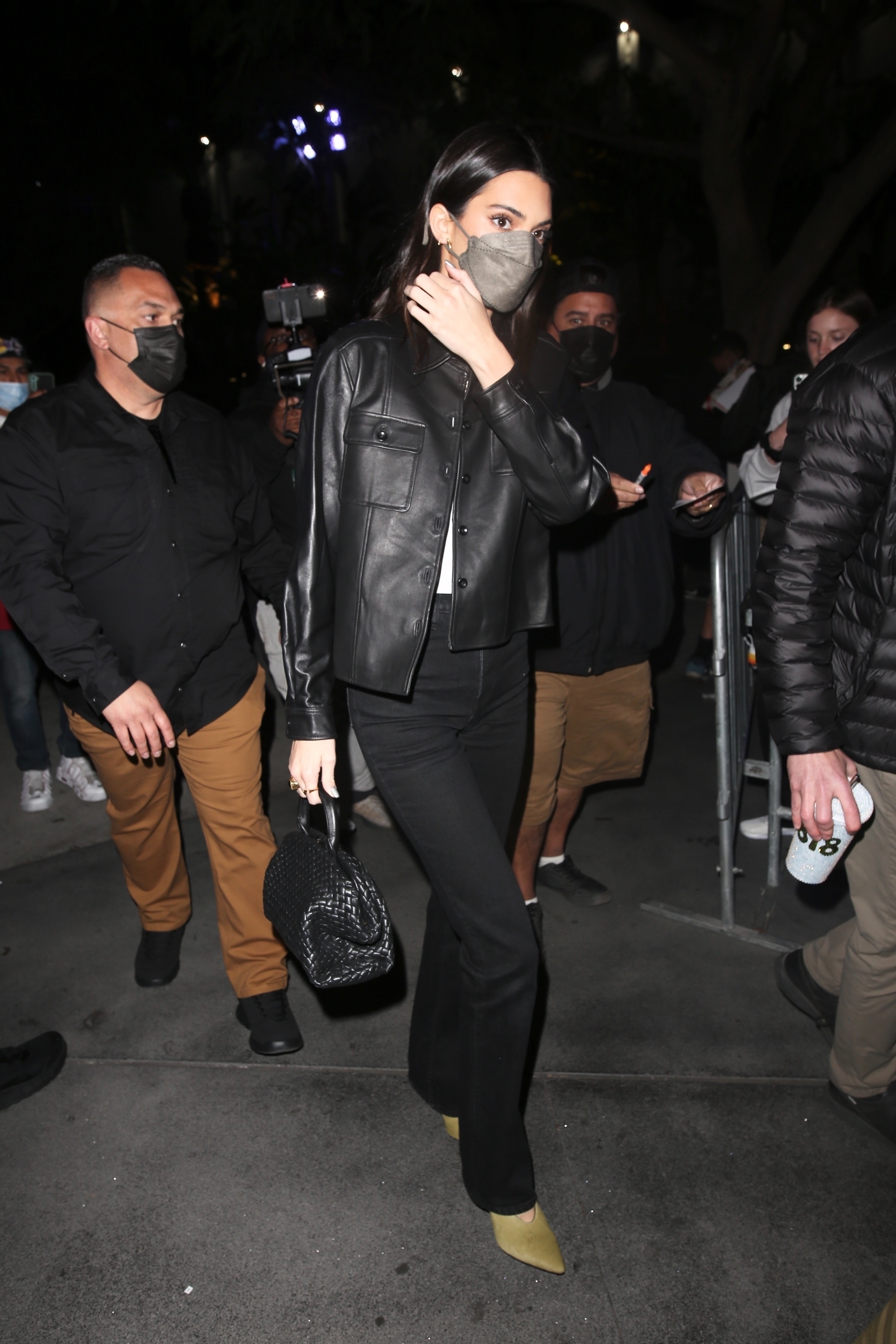 Access_Kardashian_5.jpg