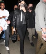 Access_Kardashian_7.jpg