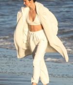 Access_Kardashian_16.jpg