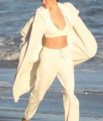 Access_Kardashian_4.jpg