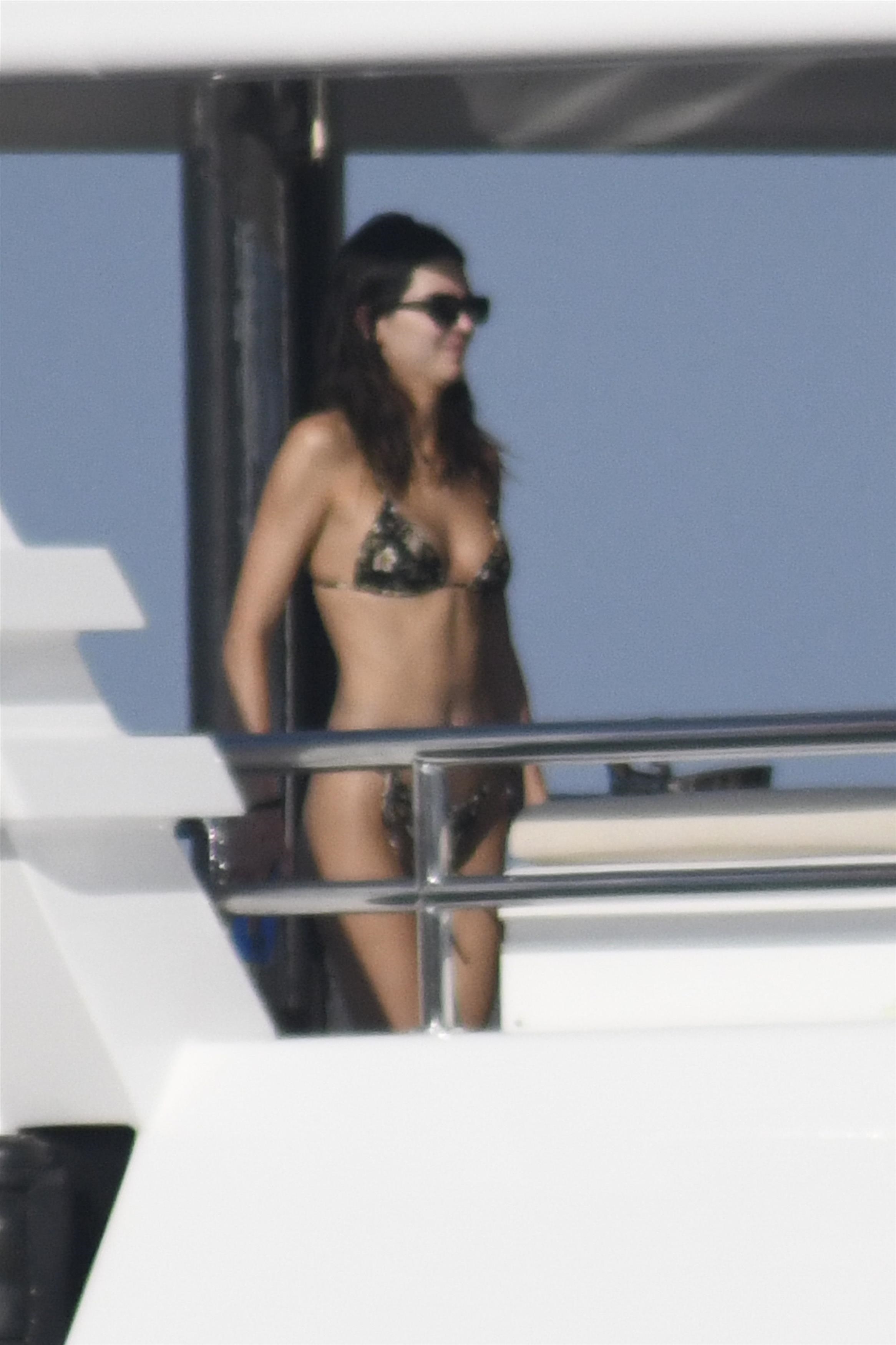 Access_Kardashian_30.jpg