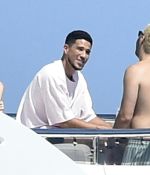Access_Kardashian_2.jpg