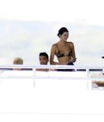 Access_Kardashian_23.jpg