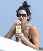 Access_Kardashian_36.jpg