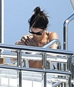 Access_Kardashian_40.jpg