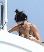 Access_Kardashian_44.jpg