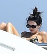 Access_Kardashian_46.jpg