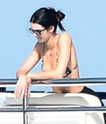 Access_Kardashian_5.jpg
