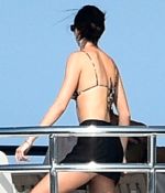 Access_Kardashian_50.jpg