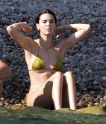 Access_Kardashian_3.jpg