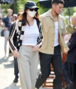 Access_Kardashian_7.jpg