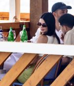 Access_Kardashian_5.jpg