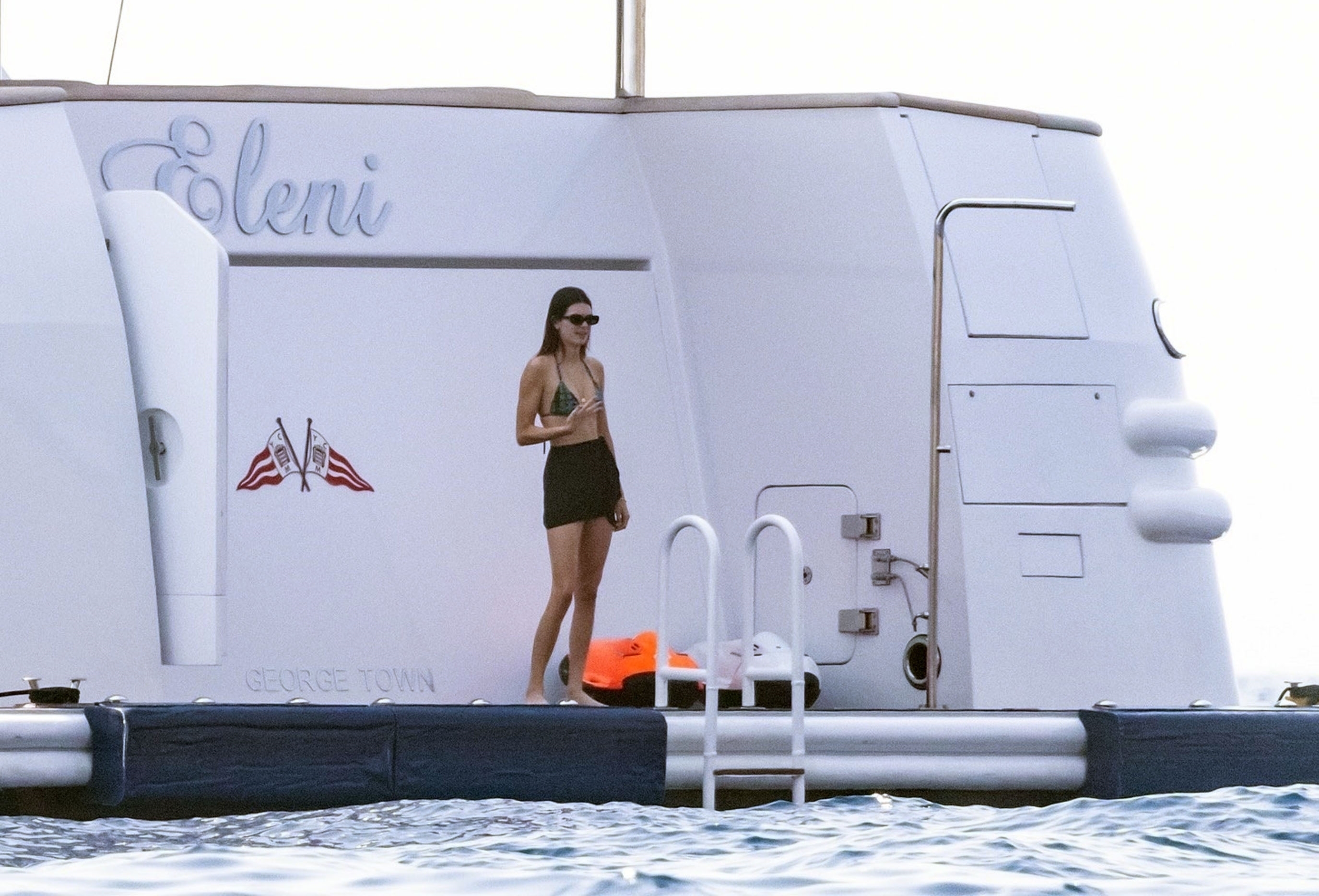 Access_Kardashian_6.jpg