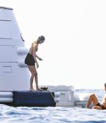 Access_Kardashian_7.jpg