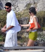 Access_Kardashian_7.jpg