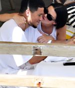 Access_Kardashian_11.jpg