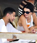 Access_Kardashian_15.jpg