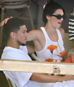 Access_Kardashian_17.jpg