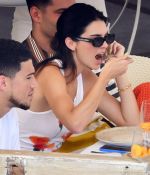 Access_Kardashian_51.jpg