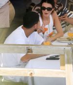 Access_Kardashian_73.jpg