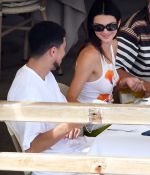 Access_Kardashian_9.jpg