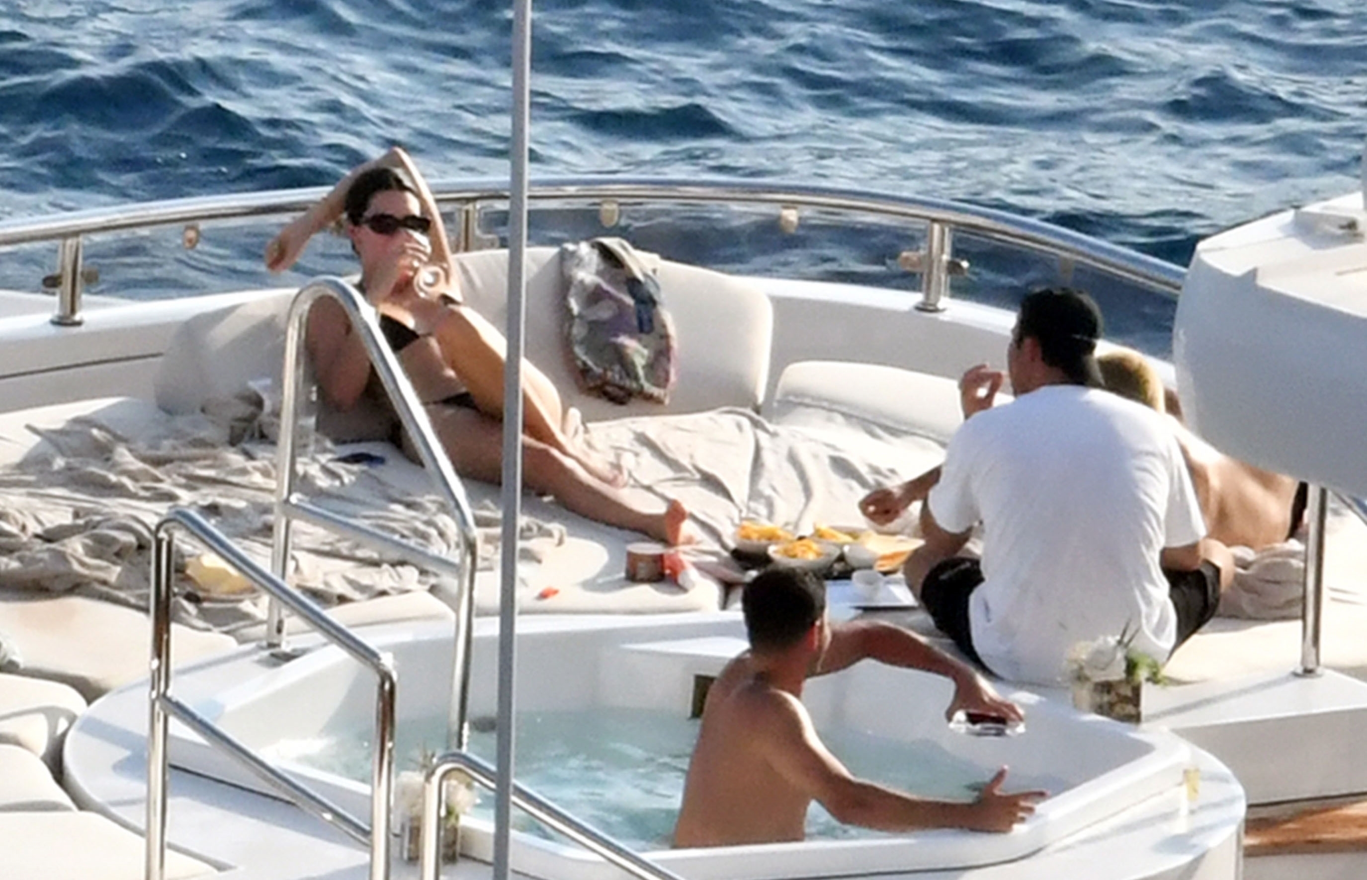 Access_Kardashian_31.jpg