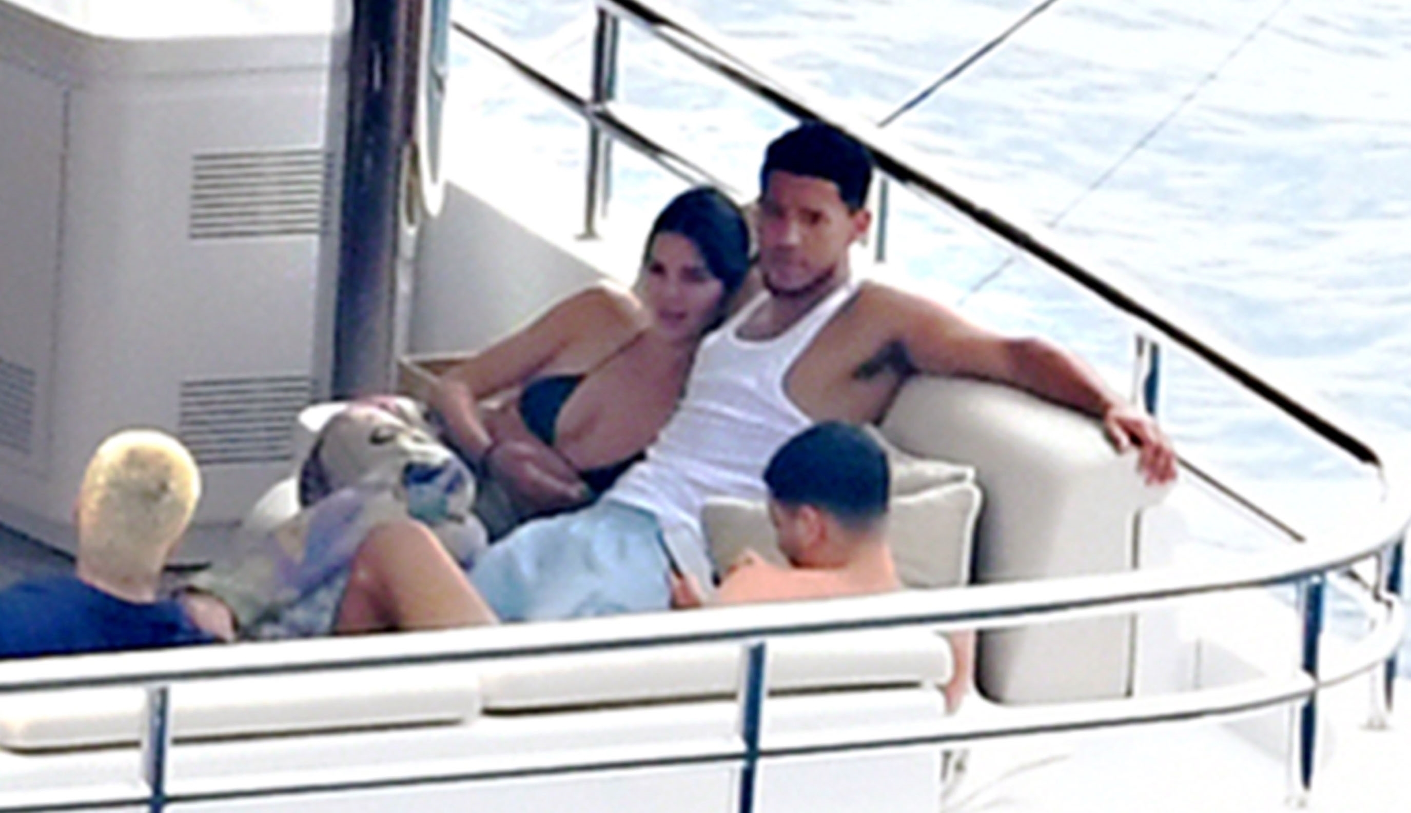 Access_Kardashian_91.jpg